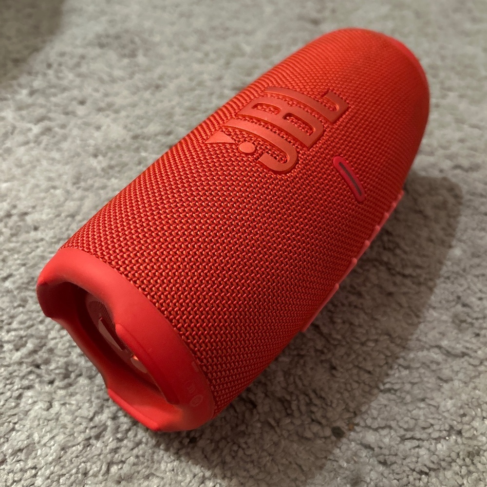 JBL speaker